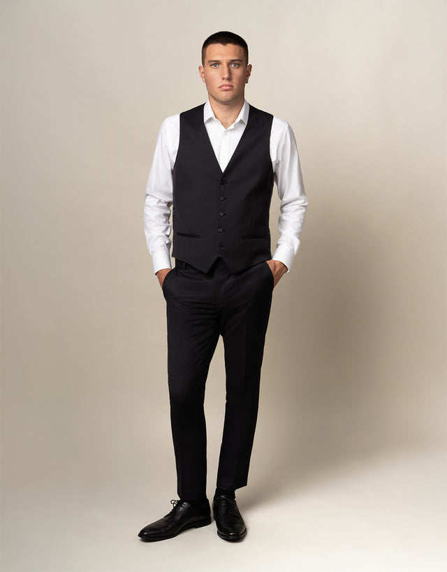 Fresh Black Suit
