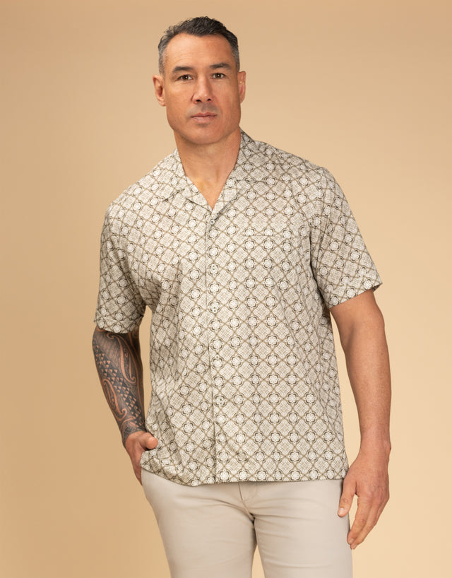 Hahei Olive Green Geometric Short Sleeve Shirt