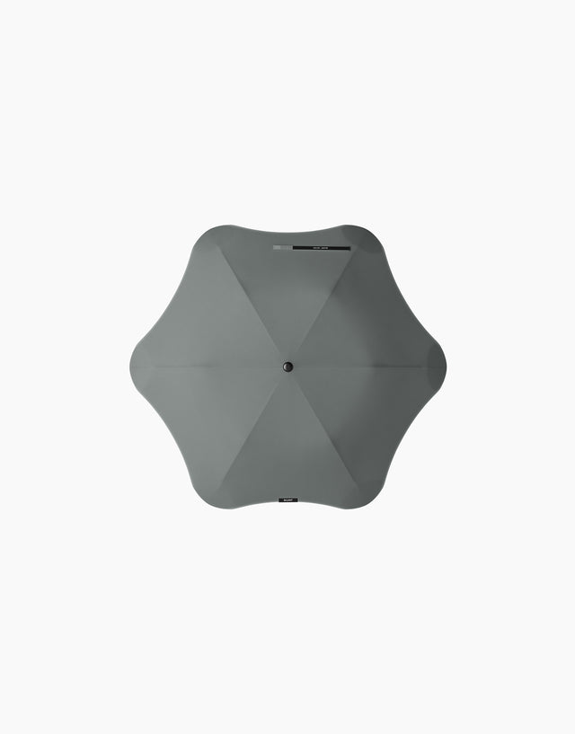 Blunt Metro Charcoal Umbrella